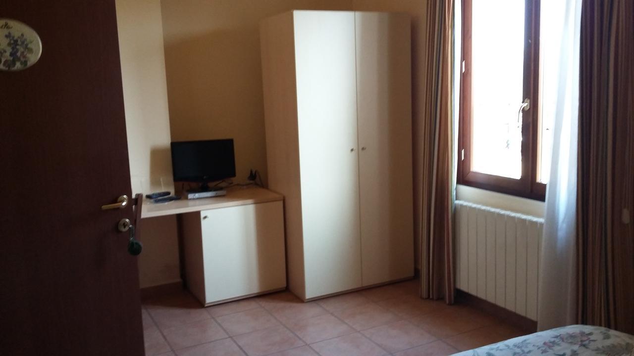 Locanda San Rocco Tassarolo Buitenkant foto