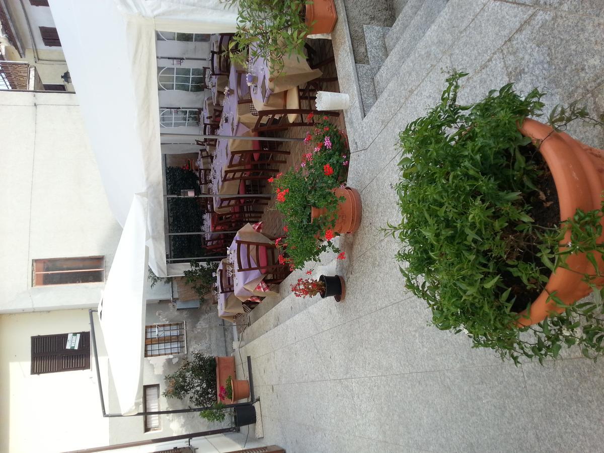 Locanda San Rocco Tassarolo Buitenkant foto